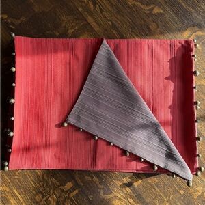 Set of 4 Reversible Beaded Placemats – Red & Taupe Textured Fabric – KCC
